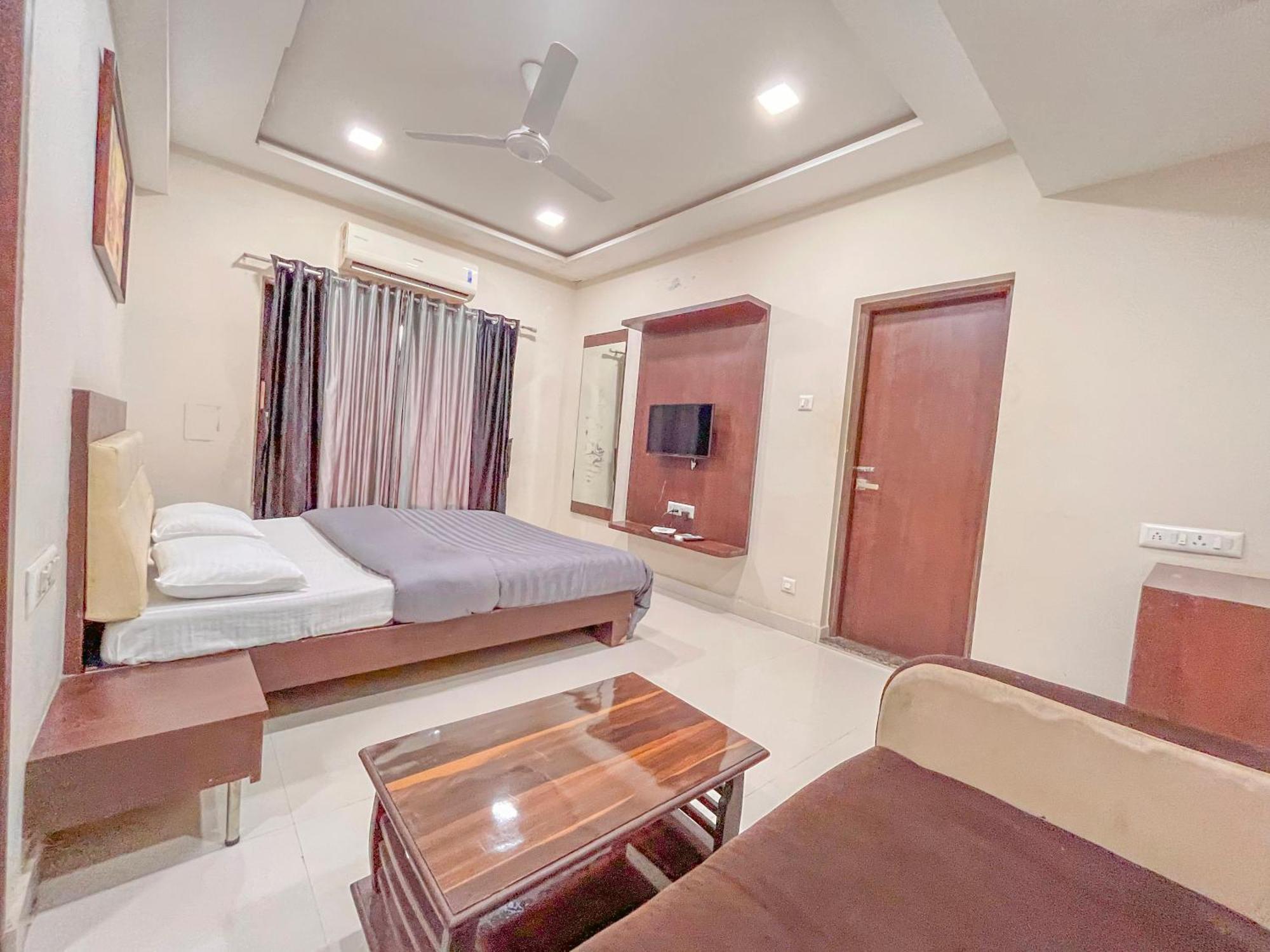 Stayguru Park View Residency Bhuj Luaran gambar
