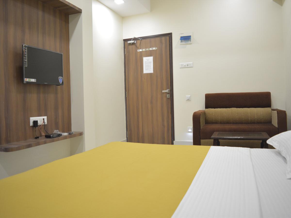 Stayguru Park View Residency Bhuj Luaran gambar