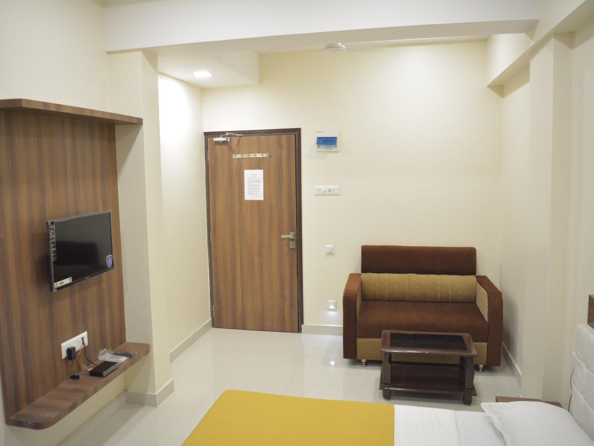 Stayguru Park View Residency Bhuj Luaran gambar